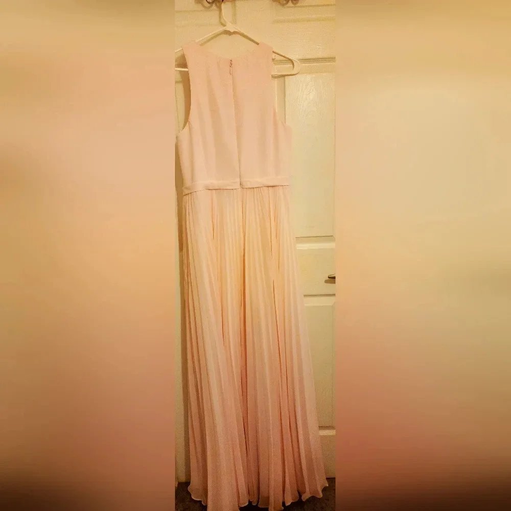 Lindie Dress in Blushing Pink by Azazie, NWT, Sz 12 - Picture 4 of 6